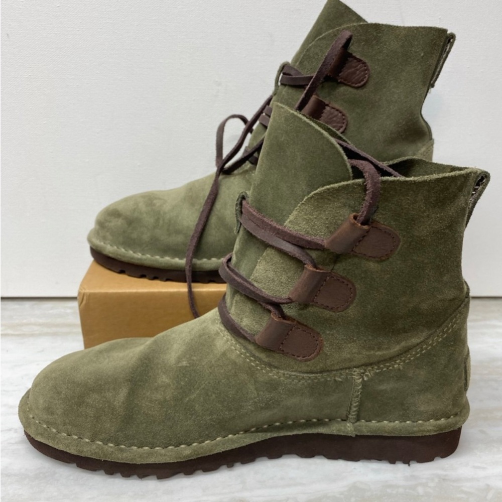 UGG Olive Green Suede Lace-Up Ankle Boots with Brown Accents